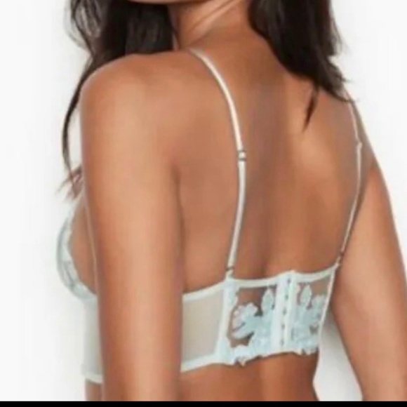 Victoria's Secret Light Blue Lace Lingerie Set - Picture 13 of 13